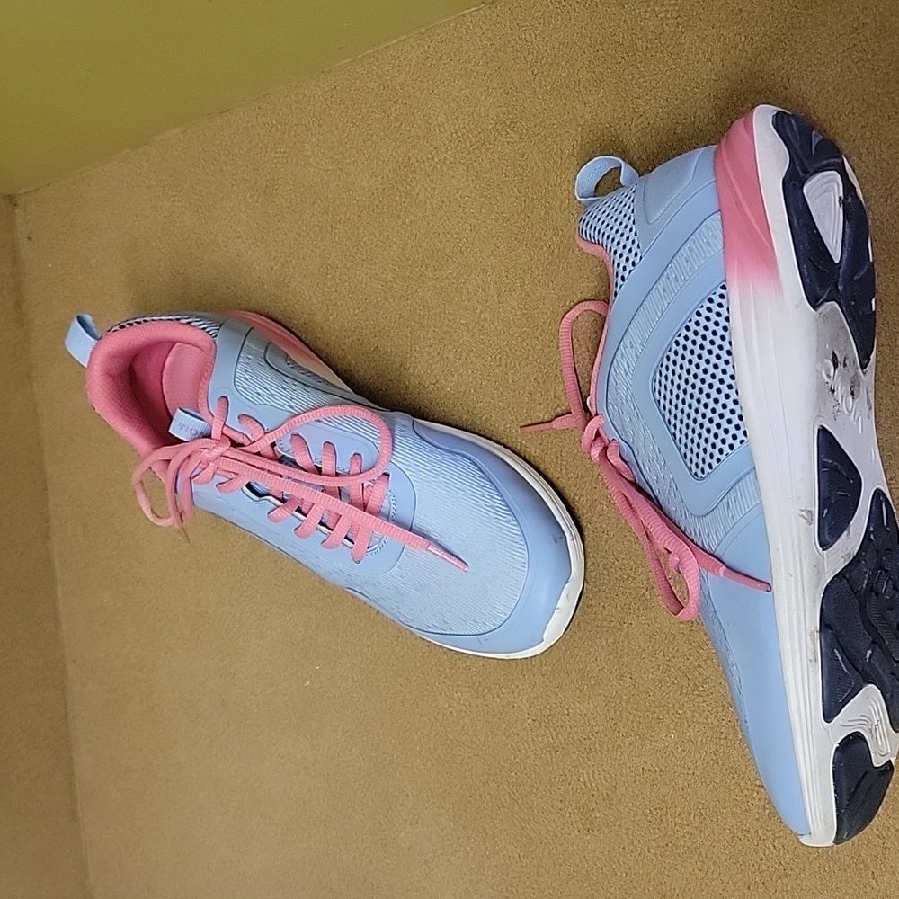 Jojo Ombre size 8.5